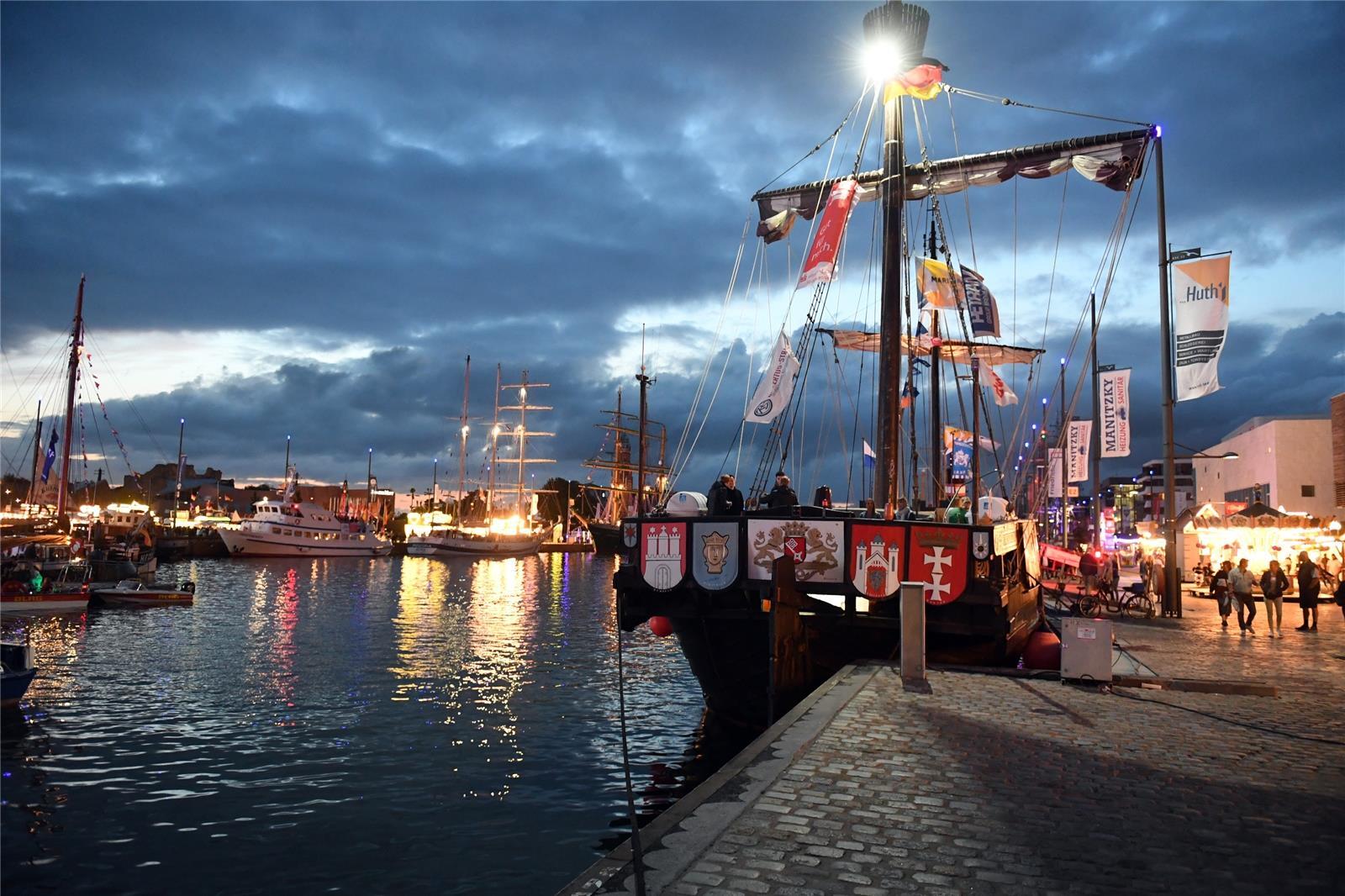 Maritime Tage in Bremerhaven 2021: Auf dem Festgelände war ordentlich was los.