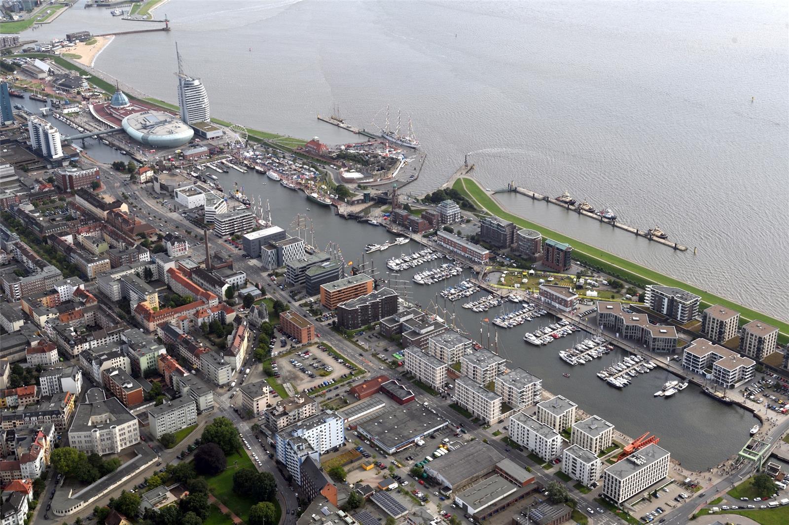 Maritime Tage in Bremerhaven 2021: Auf dem Festgelände war ordentlich was los.