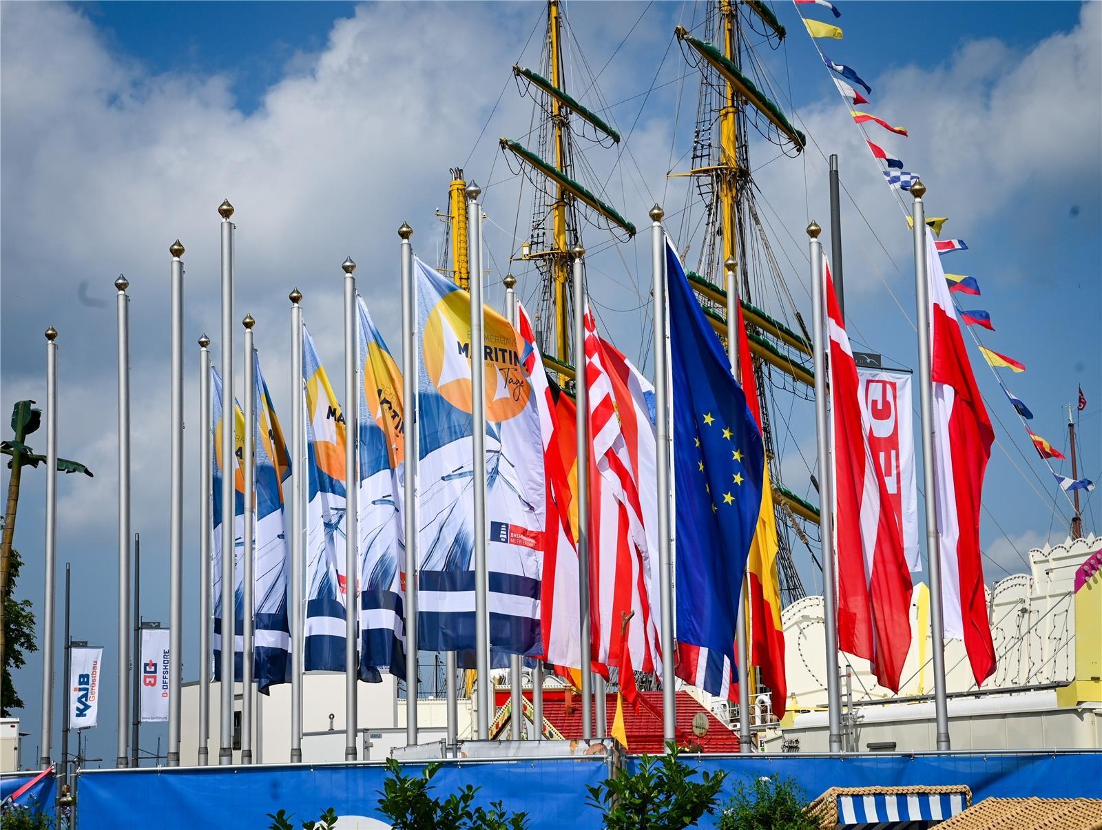Maritime Tage in Bremerhaven 2021: Auf dem Festgelände war ordentlich was los.
