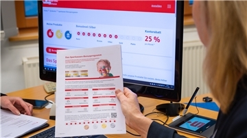 Die Weser-Elbe Sparkasse führt ein Bonusprogramm ein, mit dem Kunden einen Rabatt auf die Kontogebühr erhalten können. 