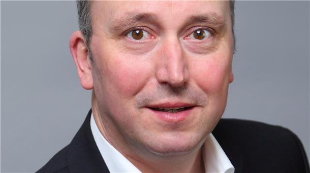 10 Mythen rund ums Blutspenden: Wir sagen, was dran ist Markus Baulke, Pressesprecher des DRK-Blutspendedienstes für Niedersachsen, Sachsen-Anhalt, Thüringen, Oldenburg und Bremen (NSTOB), hilft beim Faktencheck.