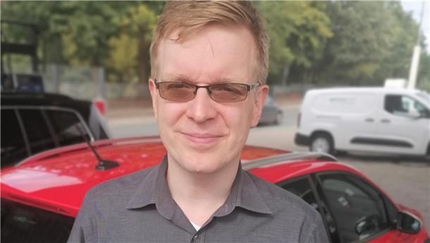 Warum kaum Autofahrer aus dem Cuxland E10 tanken Markus Wedemeyer tankt E10 schon seit 2011, seitdem der Biokraftstoff auf dem deutschen Markt eingeführt wurde und hatte bis jetzt keine Probleme.