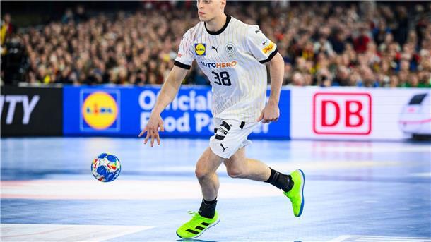 Göppingen holt Handball-Nationalspieler Hanne Martin Hanne wechselt am Saisonende von der TSV Hannover-Burgdorf zu Frisch Auf Göppingen. Handball-Nationalspieler Martin Hanne wechselt im kommenden Sommer von der TSV Hannover-Burgdorf zum Bundesligarivalen Frisch Auf Göppingen. Bei den Schwaben erhält der 23 Jahre alte Rückraumspieler einen Vertrag bis 2028, teilte sein künftiger Verein mit.