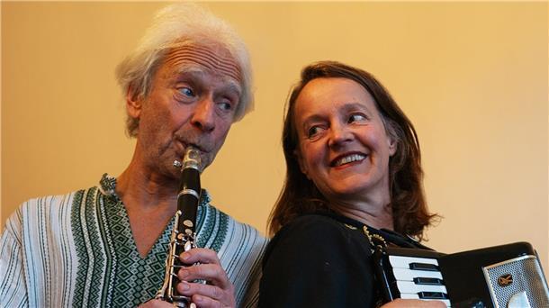 Martin Kratzsch und Susanne Sasse bilden das Duo Sol Sayn Gelebt. Es ist am 22. November in Seefeld zu Gast.