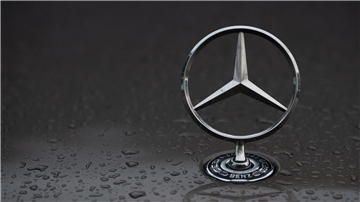 Neuer Rückschlag für Mercedes: Gewinn bricht ein Massiver Gewinneinbruch bei Mercedes-Benz. (Foto Archiv)