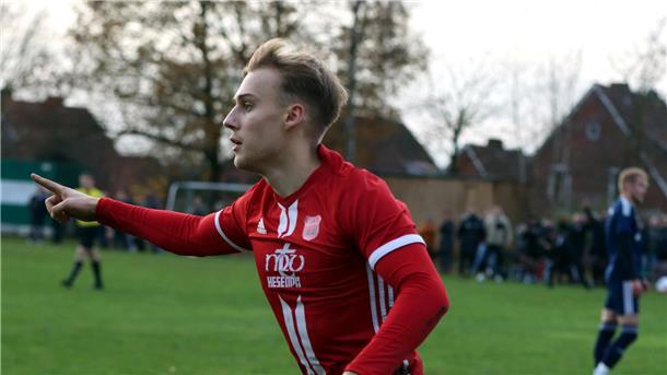 Kein Leckerbissen, aber das 2:0 in Groß Meckelsen macht Hesedorf froh Mattheo Schulz sorgte am Sonntag für die 1:0-Führung für den MTV Hesedorf.