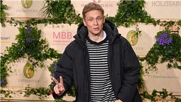 Matthias Schweighöfer gibt Musiktipps für Autofahrten in einer lauen Sommernacht. (Archivbild)