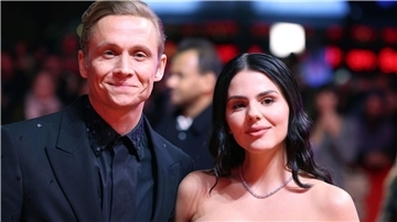 Matthias Schweighöfer und seine Freundin Ruby O. Fee.