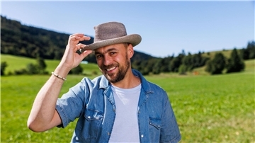 Max Mutzke war bisher vor allem als Musiker tätig, nun hat er ein Kinderbuch geschrieben.