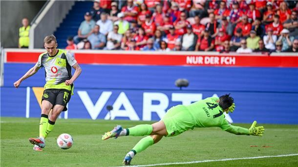 Härtetest in Turin: Wie weit ist der BVB wirklich? Maximilian Beier wird in Dortmund immer wichtiger.