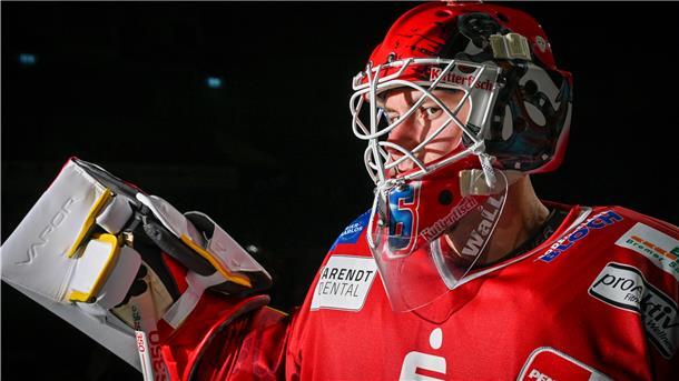 Pinguins-Keeper Franzreb bleibt langfristig in Bremerhaven Maximilian Franzreb fühlt sich in Bremerhaven wohl und will in den kommenden Jahren für mehr Spielzeit kämpfen, die ihm mit der Verlängerung aber auch zugesichert wurde.