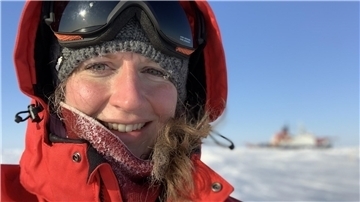 Meereisforscherin Dr. Stefanie Arndt vom AWI Bremerhaven.