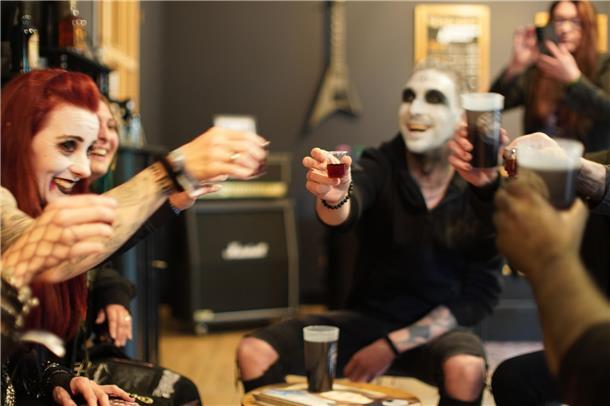 Meet & Greet mit Nachtblut