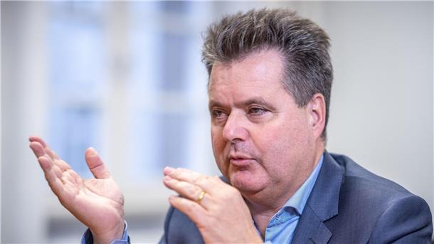 „Menschen mit Behinderungen sind im Grunde die Avantgarde einer älter werdenden Gesellschaft, wenn man so will“, sagt Jürgen Dusel.