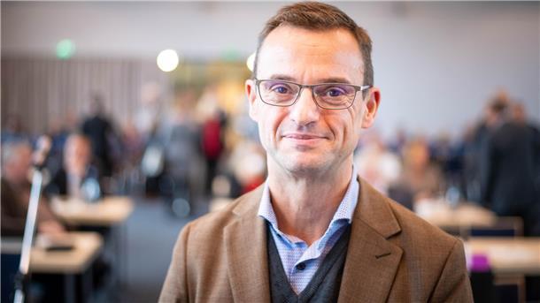 10 Jahre Rechtsanspruch: Das hat Bremerhaven seitdem für Krippen-Kinder getan Michael Frost, Schuldezernent von Bremerhaven, möchte den Kita-Ausbau noch weiter vorantreiben.