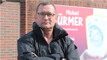 Miele-Händler Michael Stürmer ist bislang verhältnismäßig gut durch die Corona-Krise gekommen. „2020 war für uns das umsatzstärkste Jahr überhaupt", sagt der 61-Jährige.
