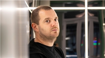 Mike Skinner, britischer Rapper, Musiker und Produzent, auch bekannt unter dem Namen seines Rap-Projektes The Streets, aufgenommen bei einem Interviewtermin mit der Deutschen Presse-Agentur.