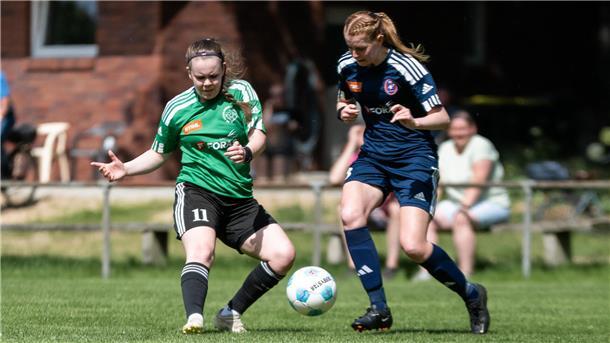 SG Anderlingen/Byhusen fertigt Aufsteiger Tiste mit 9:1 ab Milena van der Pütten (links) zeigte ein starkes Spiel, erzielte drei Tore innerhalb von nur vier Minuten.