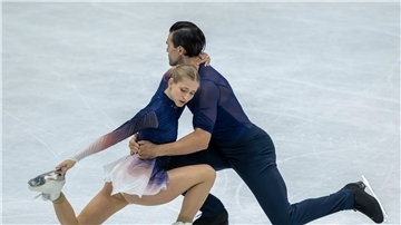 Minerva Hase (l) und Nikita Volodin mussten sich in Georgien deutlich geschlagen geben. (Archivbild)