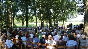 Missionsfest auf Hof Kommerau.