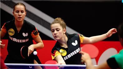 Mit Annett Kaufmann (links) aus Böblingen hat sich Mia Griesel bis ins Finale gespielt. Foto: Kalocsai/WTT