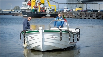 Mit dem Börteboot „Lottjen“ konnte man auf Leuchtturm-Tour gehen.