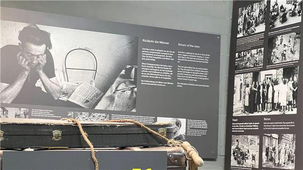 Was geschah nach den Nazis? Ausstellung im Story Bunker Mit der neuen Ausstellung „Deutschland 1945 - heute“ begibt sich der Berliner Story Bunker auf die Spuren der deutschen Geschichte nach dem Zweiten Weltkrieg.