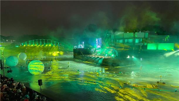 Tartu startet bunt ins Europäische Kulturhauptstadtjahr 2024 Mit einer Open-Air-Show eroffnet Tartu feierlich sein Programm als Europäische Kulturhauptstadt 2024.