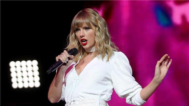 Mit ihrem neuen Album „Midnights“ eilt Taylor Swift von Erfolg zu Erfolg.