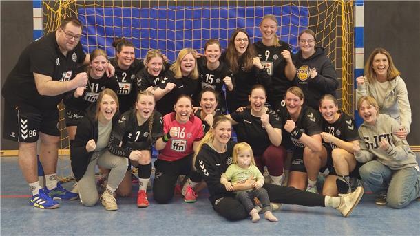 Sittenser Handballerinnen stürmen auf zweiten Tabellenplatz vor Mit ihrem überzeugenden 35:17-Sieg gegen den MTV Eyendorf II stürmten die Handballerinnen des VfL Sittensen - als Aufsteiger - auf den zweiten Tabellenplatz in der Regionsoberliga vor.