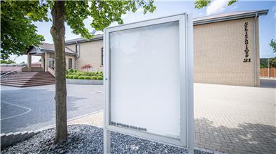 Mitarbeiter des Gesundheitsamtes haben inzwischen die Räume der Freien Evangeliums Christengemeinde besichtigt. Die Gemeinde hat ein plausibles Hygienekonzept vorgelegt.