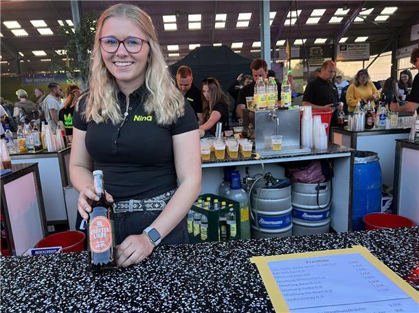 Mittsommernachtsparty der Landjugend in Bramel auf Hof Stender. Im Bild: Nina vo...