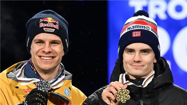 Moniert die Aufarbeitung des WM-Anzugskandals: Deutschlands Topspringer Andreas Wellinger (l). (Archivbild)