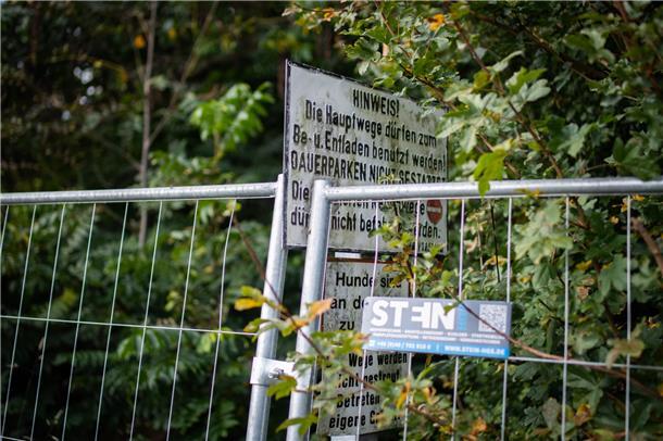 Morbider Charme der nördlichen Spitze der Kleingartenkolonie "Ackmann" in Bremer...