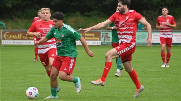 Zwei Doppelpacks bei Bremervördes erstem Dreier der Saison Murat Boral belebt das Bremervörder Offensivspiel und besorgte gegen Hambergen die 1:0-Führung.