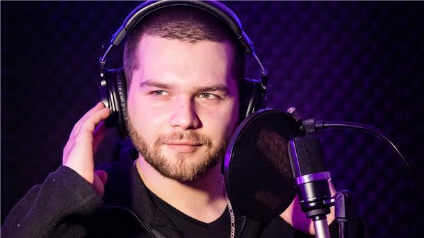 Musiker Cem Ceyzan (22) produziert seine eigenen Beats und rapt seine Texte dazu.