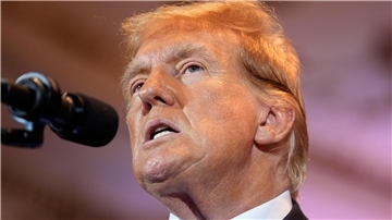 Muss sich derzeit in zahlreichen verschiedenen Fällen mit Gerichten auseinandersetzen: Donald Trump.