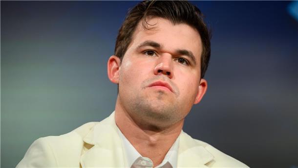 Schach-Genie Carlsen gewinnt nicht gegen 140.000 Spieler Muss sich mit einem Remis abfinden: Magnus Carlsen.