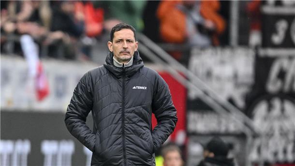 Nächster Dämpfer: Eintracht spielt 1:1 in Heidenheim Musste zwei Rückschläge in einer Halbzeit verdauen: Dino Toppmöller