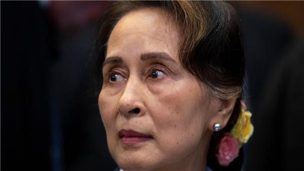 Myanmars entmachtete Regierungschefin Aung San Suu Kyi erhielt 1991 für ihren Einsatz gegen Unterdrückung und soziale Ungerechtigkeit den Friedensnobelpreis.