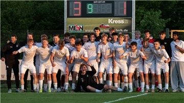 Nach dem 3:1-Sieg im Halbfinale des Niedersachsenpokals freut sich die Mannschaft auf das Finale im Niedersachsenpokal - und jetzt auch über die Meisterschaft in der Regionalliga Nord.