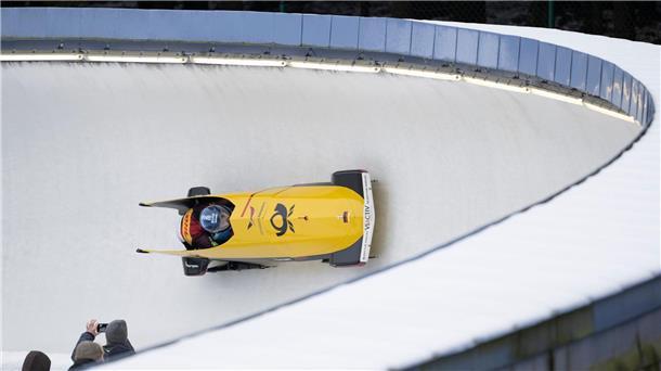 Friedrich gewinnt auch im Viererbob - Abbruch nach Sturz Nach dem Monobob- hat Laura Nolte auch das Zweierbob-Rennen gewonnen.