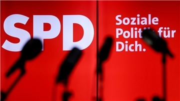 Nach dem schlechten Europawahl-Ergebnis für die SPD werden kritische Stimme lauter - auch innerhalb der Partei.