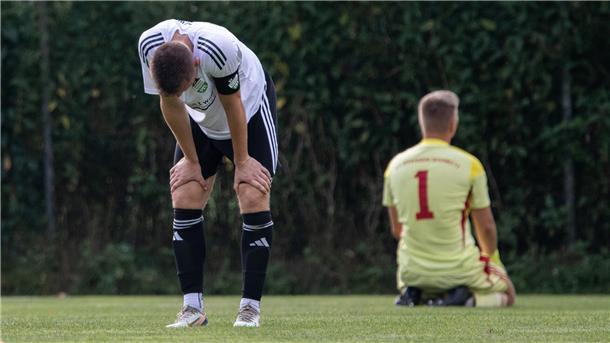 Nach der späten Derby-Niederlage gegen Anderlingen war der Frust bei der SV Ippensen/Wohnste groß.