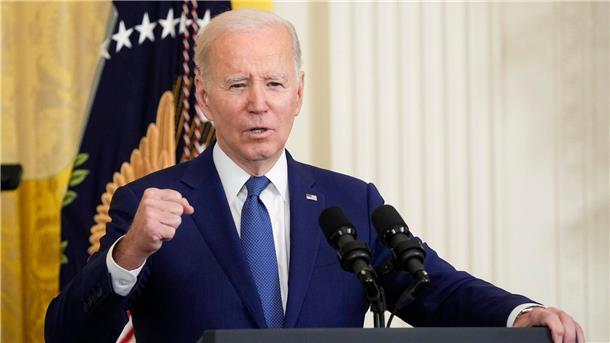 US-Militär greift nach Tod von US-Bürger Ziele in Syrien an Nach der Tötung eines US-Bürgers bei einem mutmaßlich iranischen Drohnenangriff reagiert US-Präsident Joe Biden umgehend.