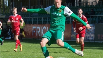 Nach einem frühen Treffer durch Ramlingen/Ehlershausen sorgte Mika Kraßmann mit einem Hand-Elfmeter für den schnellen Ausgleich.