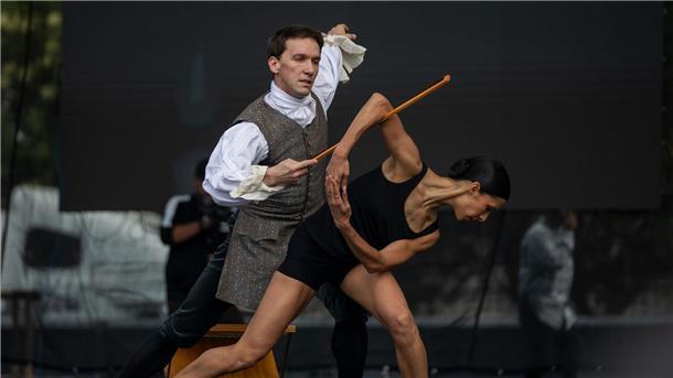 Nach ihrer Ballettstunden gab Elisa Carrillo noch eine Kostprobe ihres Könnens.