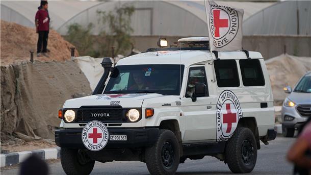 Israel: Von Hamas übergebene Leichen keine Geiseln Nach israelischen Angaben hat die Hamas dem IKRK erneut Leichen übergeben, bei denen es sich nicht um vermisste Geiseln handelt. (Archivbild)