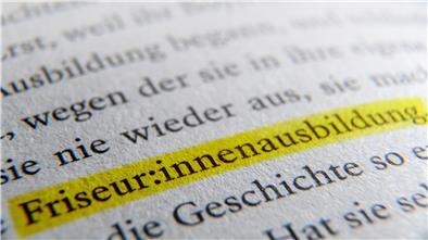 Nach öffentlicher Kritik am Gender-Verbot für die Verwaltung rudern die Bremerhavener Fraktionsvorsitzenden von SPD, CDU und FDP zurück.