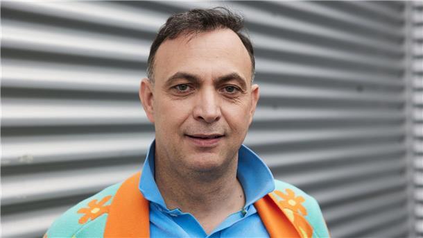 Hanning entschuldigt sich - „Enttäuschung“ bei Siewert Nach Personalknall: Bob Hanning entschuldigt sich bei Jaron Siewert.